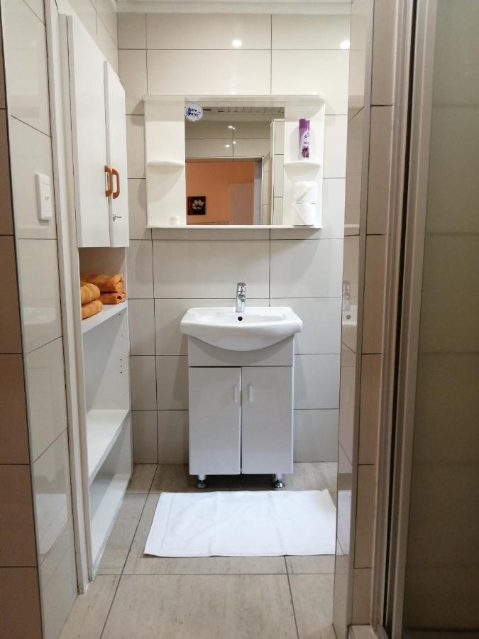 Capbon Guesthouse Віндгук Екстер'єр фото